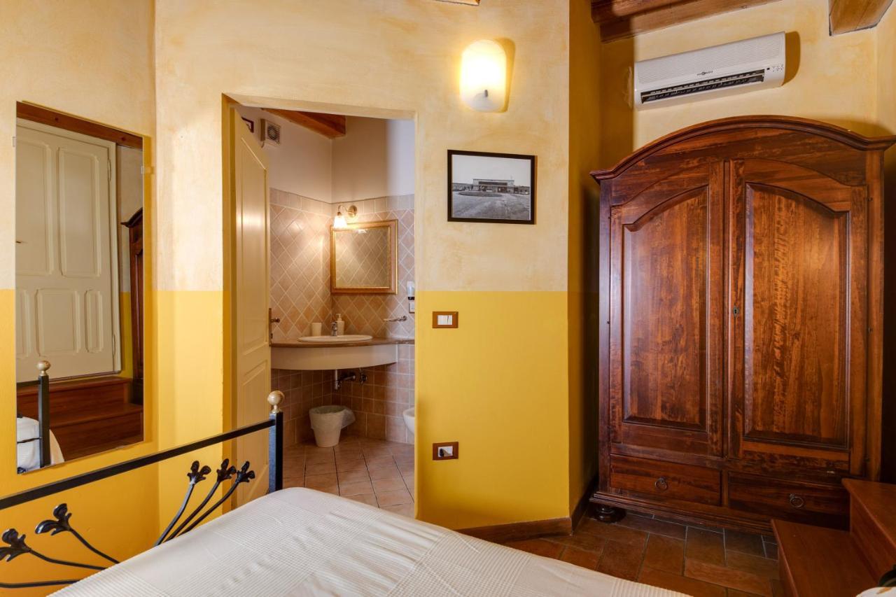 La Vecchia Stazione Ravenna Hotel Kültér fotó